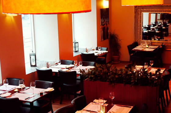 Floras Café & Steakhouse - photo 2