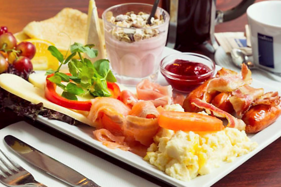 Floras Café & Steakhouse - photo 4