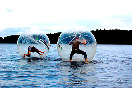 Funballz ApS