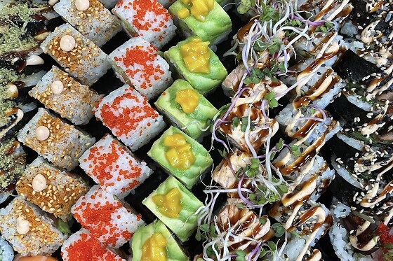 Umamii Sushi & Restaurant - photo 4