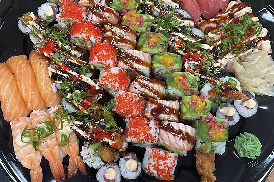 Umamii Sushi & Restaurant - photo 5