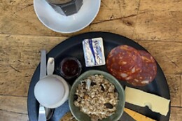 Byens forlag & bogcafe