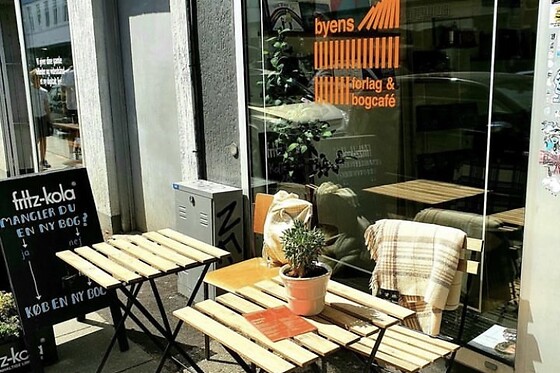 Byens forlag & bogcafe - photo 8