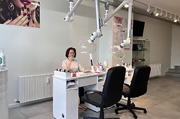 S-Nails