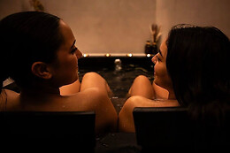 SKIN SENSES
