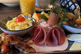 Phønix Café & Restaurant