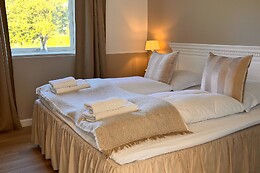 Munkgaard Inn & Outdoor