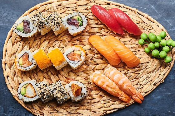 Yumi Sushi - photo 1