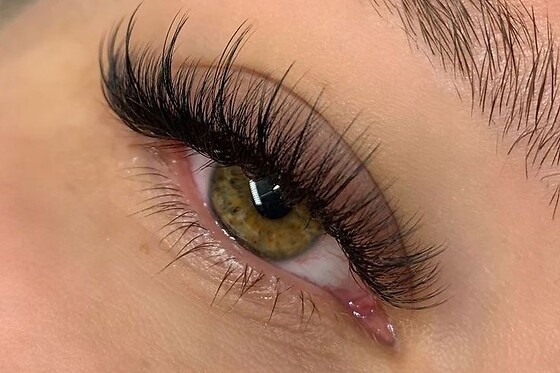 Victoria Lashes - photo 0