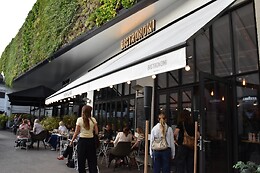 Bistronomi Kitchen & Bar