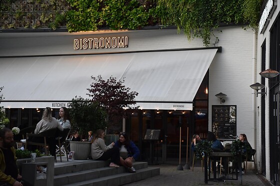 Bistronomi Kitchen & Bar - photo 4