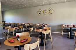 Kaya Sushi & Wok