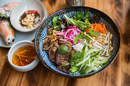 XIN CHÀO Kitchen