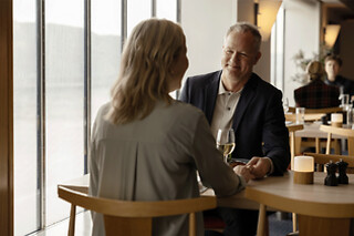 PREMIUMCRUISE MED VINSMAGNING - AFREJSE: TORS-LØRDAG